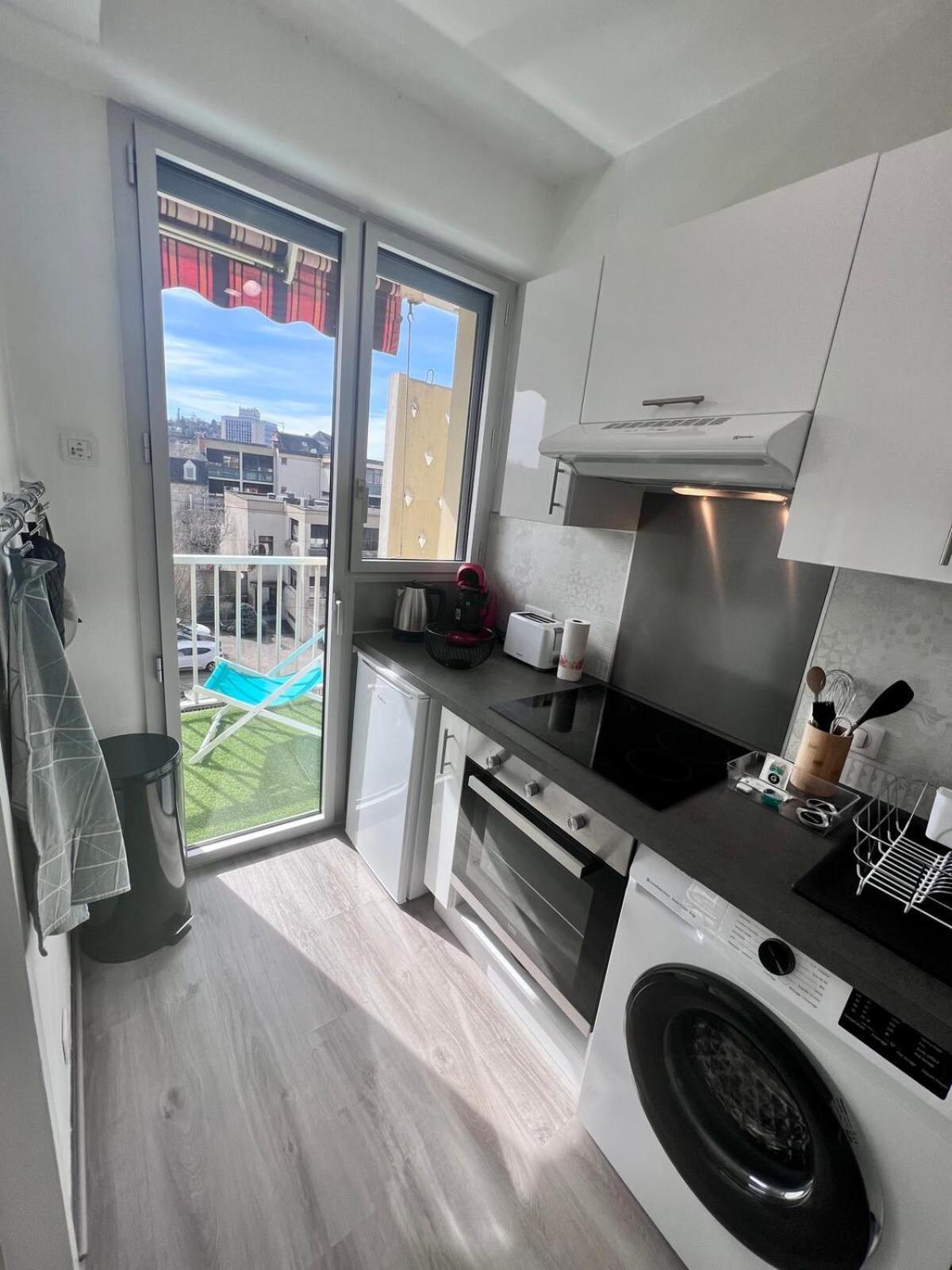 Casa Bert - T2 Avec Parking&balcon En Centre Brive-la-Gaillarde